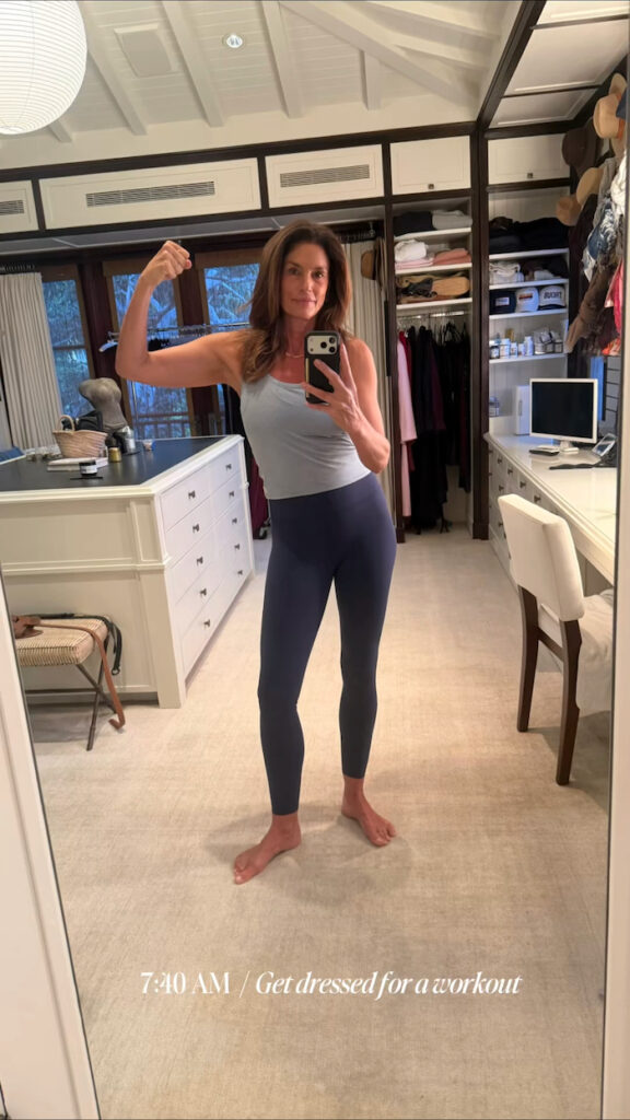 Cindy Crawford getting ready for her workout